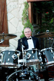 bandLarryTux.jpg